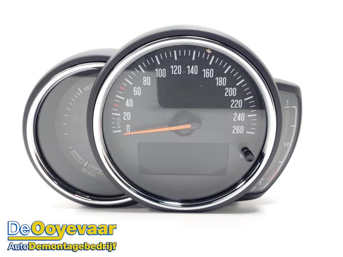 Begagnade Instrumentpanel Mini Countryman (F60) 1.5 TwinPower Turbo 12V Cooper SE ALL4 Pris € 269,99 Marginaltabell erbjuds av Autodemontagebedrijf De Ooyevaar
