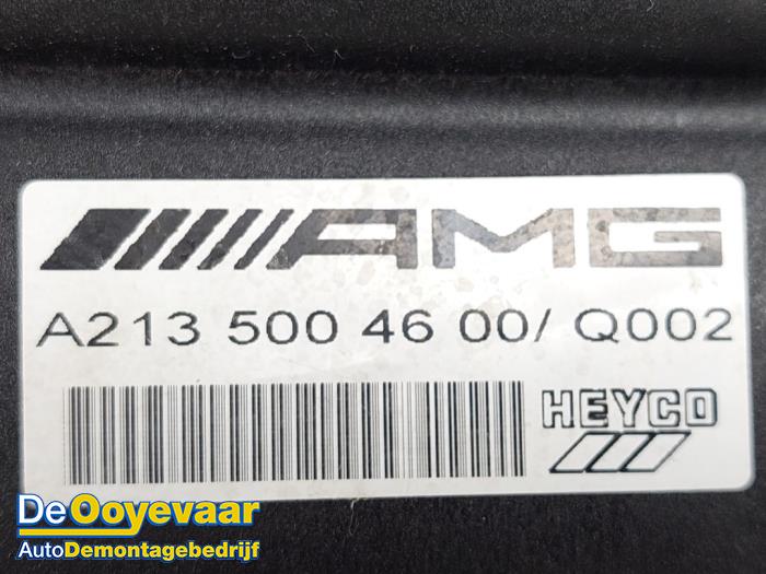 Zbiornik rozprezny z Mercedes-AMG E Estate AMG (S213) 4.0 E-63 S AMG V8 Turbo 4-Matic+ 2017