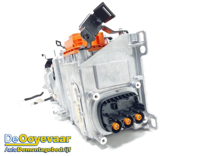 Regeleenheid elektrische aandrijving z MINI Countryman (F60) 1.5 TwinPower Turbo 12V Cooper SE ALL4 2022