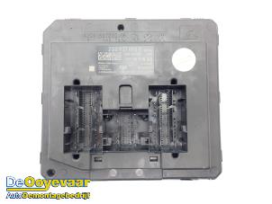 Body control computer from a Skoda Kamiq 1.0 TSI 12V 2020