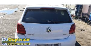 Używane Tylna klapa Volkswagen Polo V (6R) 1.2 TDI 12V BlueMotion Cena € 49,99 Procedura marży oferowane przez Autodemontagebedrijf De Ooyevaar