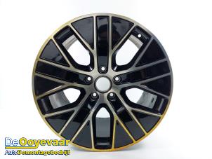 Used Wheel Porsche Taycan (Y1A) 4S Price € 299,99 Margin scheme offered by Autodemontagebedrijf De Ooyevaar