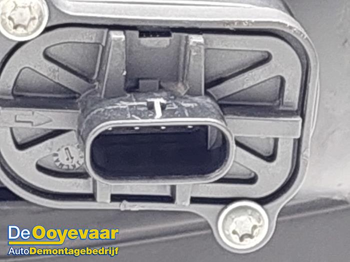 Boîtier filtre à air d'un BMW 1 serie (F20) 114i 1.6 16V 2014