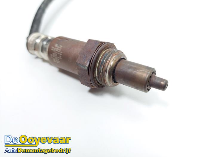 Lambda probe from a Volkswagen Polo VI (AW1) 1.0 TSI 12V 2021