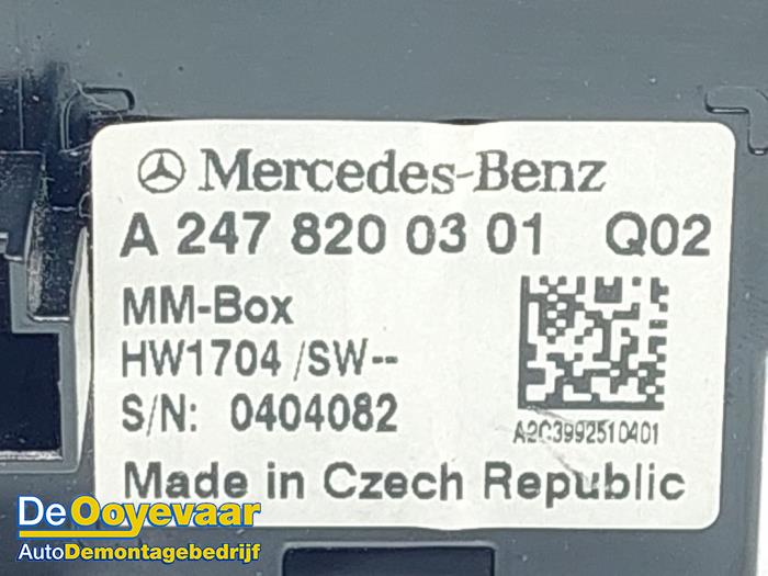 Modul USB van een Mercedes-AMG A-Klasse AMG (177.0) 2.0 A-35 AMG Turbo 16V 4Matic 2019