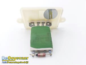 Used Heater resistor Nissan Micra (K14) 1.0 IG-T 100 Price € 29,99 Margin scheme offered by Autodemontagebedrijf De Ooyevaar