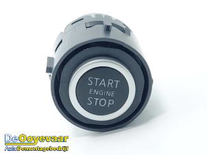 Gebrauchte Start/Stopp Schalter Nissan Micra (K14) 1.0 IG-T 100 Preis € 14,99 Margenregelung angeboten von Autodemontagebedrijf De Ooyevaar