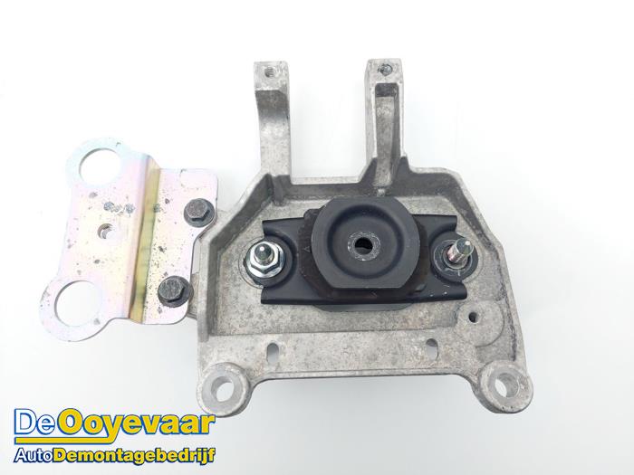 Gearbox mount from a Nissan Micra (K14) 1.0 IG-T 100 2019