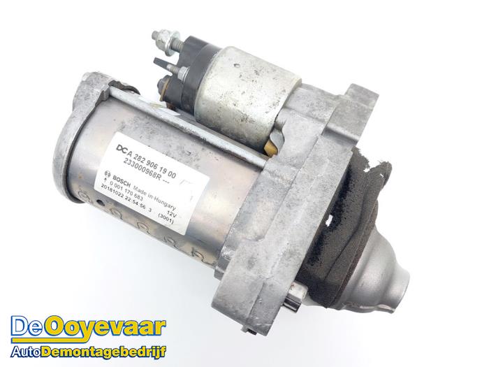 Usagé Démarreur Mercedes A (177.0) 1.3 A-200 Turbo 16V Prix € 59,99 Règlement à la marge proposé par Autodemontagebedrijf De Ooyevaar