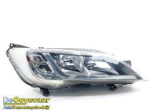 Used Headlight, right Citroen Jumper (U9) 2.2 HDi 130 Price € 139,99 Margin scheme offered by Autodemontagebedrijf De Ooyevaar