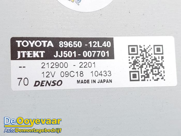 Direction assistée électrique d'un Toyota Corolla Touring Sport (E21/EH1) 1.8 16V Hybrid 2020
