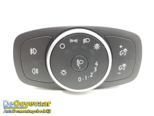 Gebrauchte Licht Schalter Ford Puma 1.0 Ti-VCT EcoBoost 12V Preis € 29,99 Margenregelung angeboten von Autodemontagebedrijf De Ooyevaar