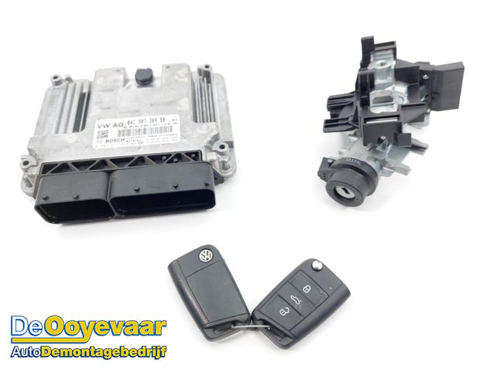 Used Ignition lock + computer Volkswagen Polo VI (AW1) 1.0 TSI 12V Price € 149,99 Margin scheme offered by Autodemontagebedrijf De Ooyevaar