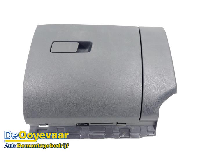 Glovebox from a Jeep Compass (MP) 1.3 4XE 240 16V 4x4 2020