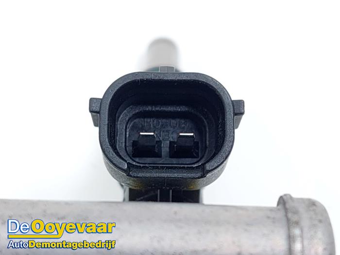 Fuel injector nozzle from a Mitsubishi Outlander (GF/GG) 2.0 16V PHEV 4x4 2015