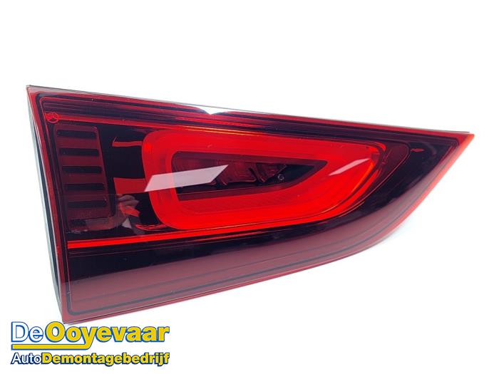 Taillight, left from a Mercedes-Benz GLA (H247) 1.3 180 Turbo 16V 2021