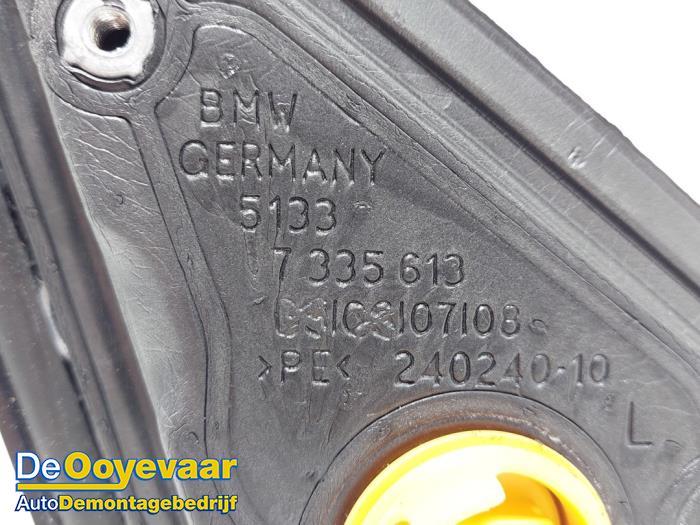 Außenspiegel links van een BMW X4 (F26) xDrive 28i 2.0 16V Twin Power Turbo 2015