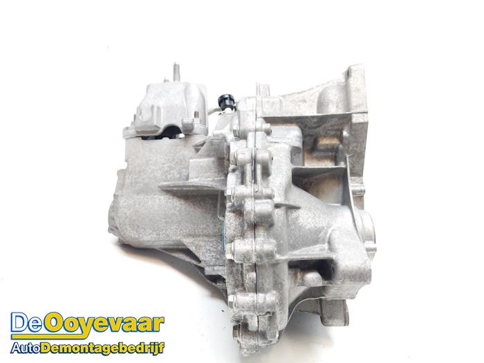 Gearbox from a Ford Fiesta 7 1.0 EcoBoost 12V 100 2019