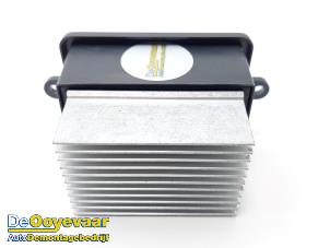 Used Heater resistor Peugeot Expert (VA/VB/VE/VF/VY) 2.0 Blue HDi 150 16V Price € 24,99 Margin scheme offered by Autodemontagebedrijf De Ooyevaar