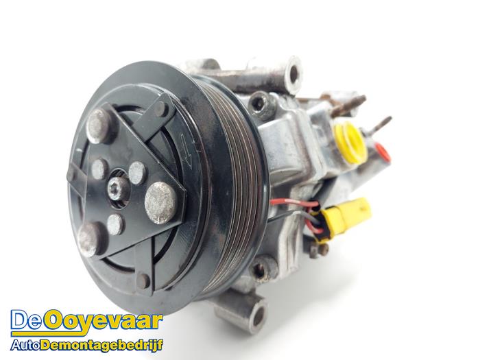 Gebrauchte Klimapumpe Peugeot Expert (V1/VA/VB/VE/VF/VT/VY) 2.0 Blue HDi 150 16V Preis € 169,99 Margenregelung angeboten von Autodemontagebedrijf De Ooyevaar