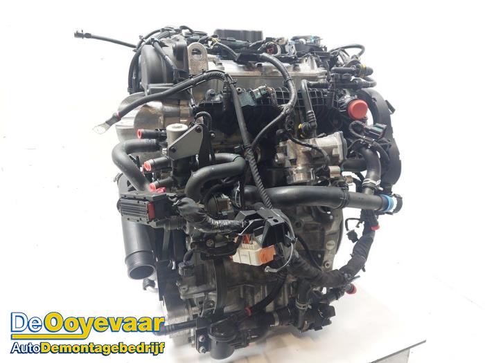 Używane Silnik Lynk &amp; Co 01 1.5 PHEV Cena € 1.799,99 Procedura marży oferowane przez Autodemontagebedrijf De Ooyevaar