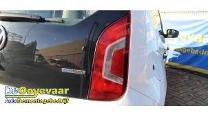 Gebrauchte Rücklicht rechts Volkswagen Up! (121) 1.0 12V 60 Preis € 24,99 Margenregelung angeboten von Autodemontagebedrijf De Ooyevaar
