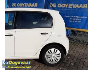 Used Rear door 4-door, left Volkswagen Up! (121) 1.0 12V 60 Price € 349,99 Margin scheme offered by Autodemontagebedrijf De Ooyevaar