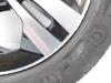 Felge + Reifen van een Mercedes-Benz GLA (H247) 1.3 180 Turbo 16V 2021