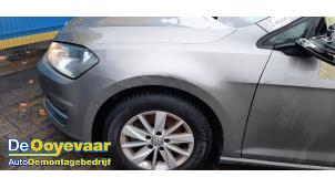 Gebrauchte Kotflügel links vorne Volkswagen Golf VII (AUA) 1.4 TSI 16V Preis € 74,99 Margenregelung angeboten von Autodemontagebedrijf De Ooyevaar