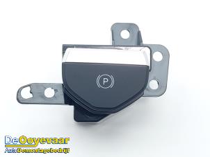 Used Parking brake switch Lynk &amp; Co 01 1.5 PHEV Price € 49,99 Margin scheme offered by Autodemontagebedrijf De Ooyevaar