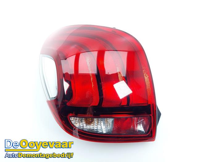 Taillight, left from a Peugeot 108 1.0 12V 2018