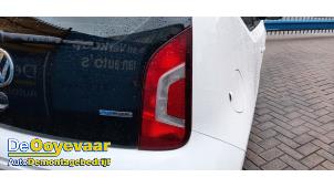 Używane Tylne swiatlo pozycyjne prawe Volkswagen Up! (121) 1.0 12V 60 Cena € 24,99 Procedura marży oferowane przez Autodemontagebedrijf De Ooyevaar