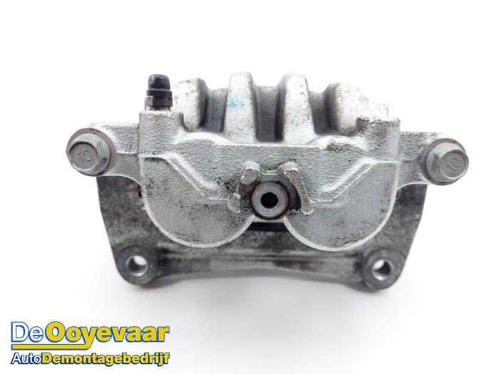 Gebrauchte Bremszange rechts vorne Subaru XV (GT/GX) 2.0 e-Boxer AWD 16V Preis € 39,99 Margenregelung angeboten von Autodemontagebedrijf De Ooyevaar