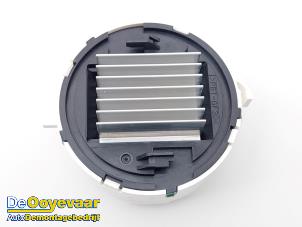 Used Heater resistor Mazda 6 SportBreak (GJ/GH/GL) 2.0 SkyActiv-G 165 16V Price € 19,99 Margin scheme offered by Autodemontagebedrijf De Ooyevaar