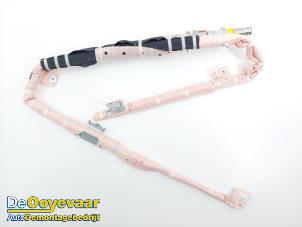 Begagnade Takgardinairbag, höger Mazda 6 SportBreak (GJ/GH/GL) 2.0 SkyActiv-G 165 16V Pris € 75,00 Marginaltabell erbjuds av Autodemontagebedrijf De Ooyevaar