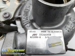 Turbo van een Opel Corsa E 1.3 CDTi 16V ecoFLEX 2016