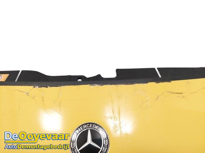 Stoßstange vorne van een Mercedes-AMG A-Klasse AMG (177.0) 2.0 A-35 AMG Turbo 16V 4Matic 2019