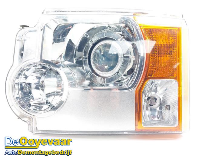 Używane Reflektor lewy Landrover Discovery III (LAA/TAA) 2.7 TD V6 Cena € 299,99 Procedura marży oferowane przez Autodemontagebedrijf De Ooyevaar