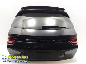 Usagé Hayon Porsche Panamera (971G) 2.9 V6 24V 4S Prix € 1.149,99 Règlement à la marge proposé par Autodemontagebedrijf De Ooyevaar