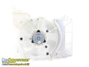 Used Cooling fans Toyota Yaris III (P13) 1.0 12V VVT-i Price € 99,99 Margin scheme offered by Autodemontagebedrijf De Ooyevaar