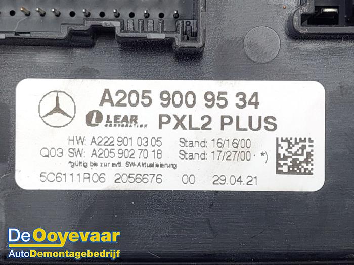 Module LED headlight from a Mercedes-AMG GLC Coupé AMG (C253) 4.0 63 S AMG 4.0 V8 32V Turbo 4-Matic+ 2021