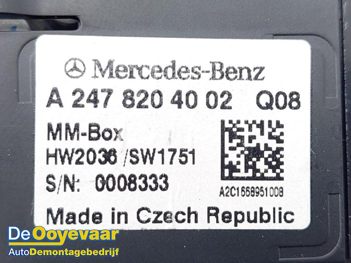 Zlacze multimedialne z Mercedes-AMG GLC Coupé AMG (C253) 4.0 63 S AMG 4.0 V8 32V Turbo 4-Matic+ 2021
