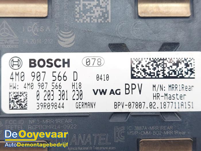 ACC sensor (distance) from a Porsche Panamera (971G) 2.9 V6 24V 4S 2018