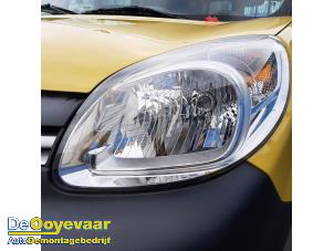 Used Headlight, left Renault Kangoo Express (FW) 1.5 dCi 75 FAP Price € 99,99 Margin scheme offered by Autodemontagebedrijf De Ooyevaar