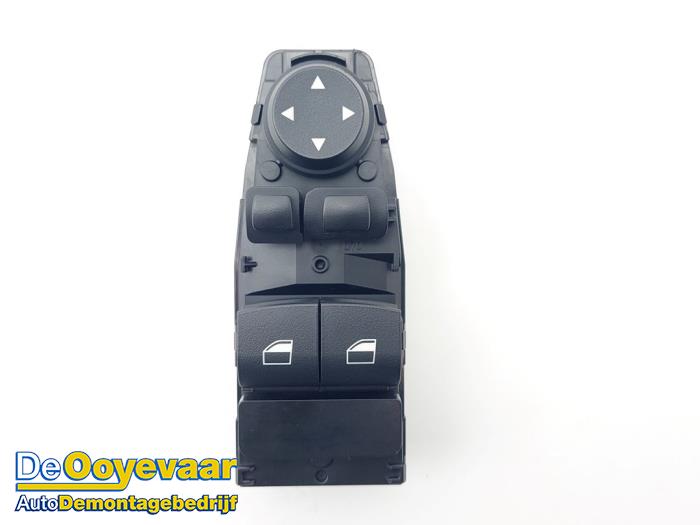 Usados Interruptor de ventanilla eléctrica BMW 6 serie (F13) 650i xDrive V8 32V Precio € 79,99 Norma de margen ofrecido por Autodemontagebedrijf De Ooyevaar