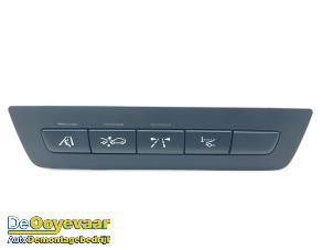 Usados Interruptor (varios) BMW 6 serie (F13) 650i xDrive V8 32V Precio € 39,99 Norma de margen ofrecido por Autodemontagebedrijf De Ooyevaar