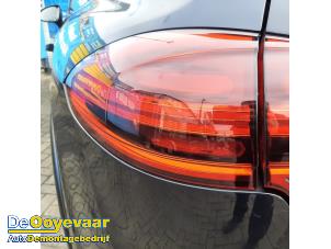 Used Taillight, left Porsche Cayenne II (92A) 3.0 D V6 24V Price € 299,99 Margin scheme offered by Autodemontagebedrijf De Ooyevaar