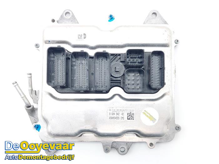 Used Engine management computer BMW 6 serie (F13) 650i xDrive V8 32V Price € 399,99 Margin scheme offered by Autodemontagebedrijf De Ooyevaar
