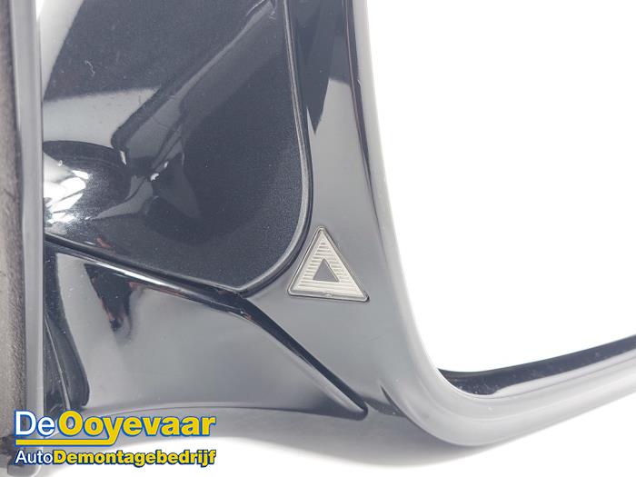 Wing mirror, right from a BMW 6 serie (F13) 650i xDrive V8 32V 2013