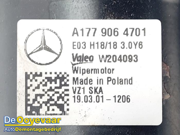 Moteur+mécanique essuie-glace d'un Mercedes-AMG A-Klasse AMG (177.0) 2.0 A-35 AMG Turbo 16V 4Matic 2019